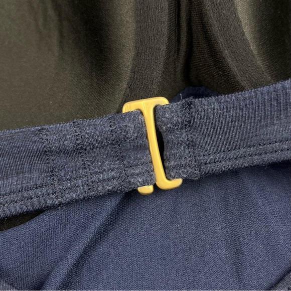 Athleta Aqualuxe Bra Cup 2-Way Tankini Swim Top Navy Blue Sz 32 B/C - Picture 8 of 14